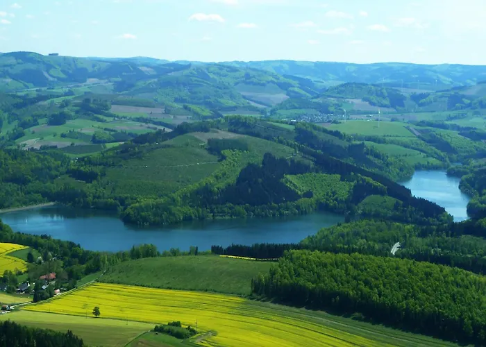 In Sauerland Nahe Winterberg Skifahren דירה שמאלנברג
